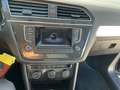Volkswagen Tiguan 1.4 TSI BMT Comfortline Sitzheizung Klima Schwarz - thumbnail 20