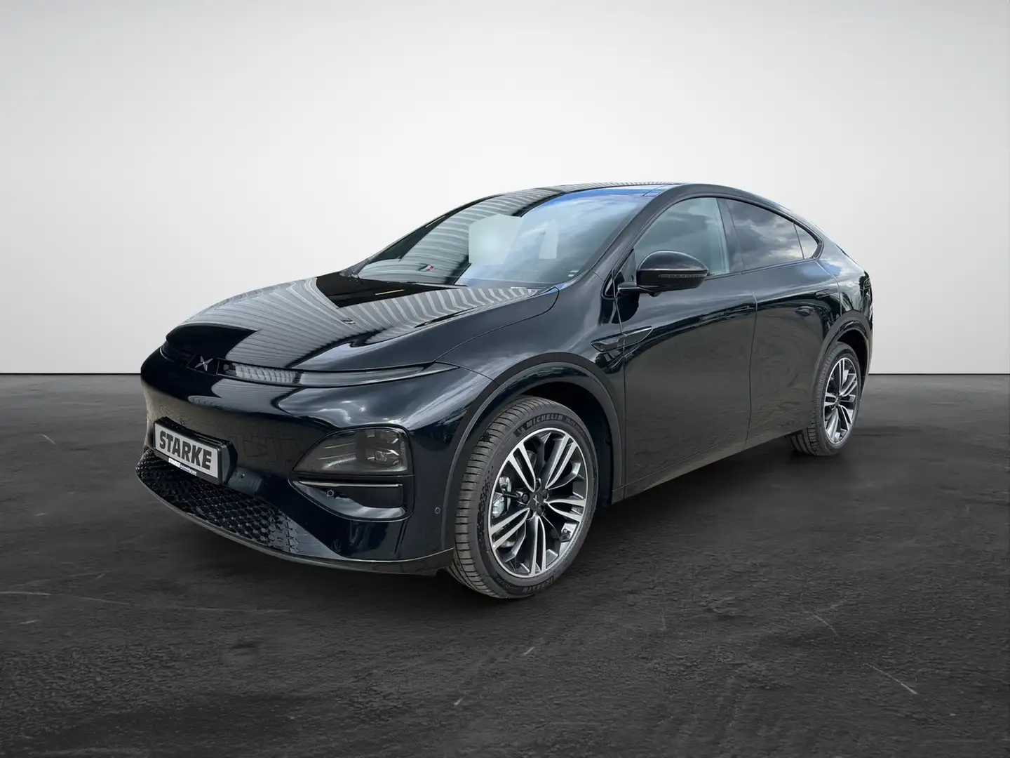 Xpeng G6 AWD Performance AHK crna - 2
