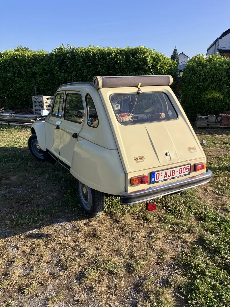 Citroen Dyane - 2