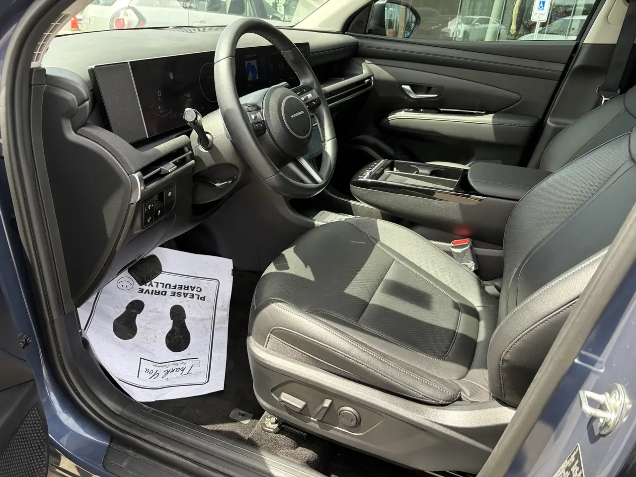 Hyundai TUCSON снимка Hyundai TUCSON