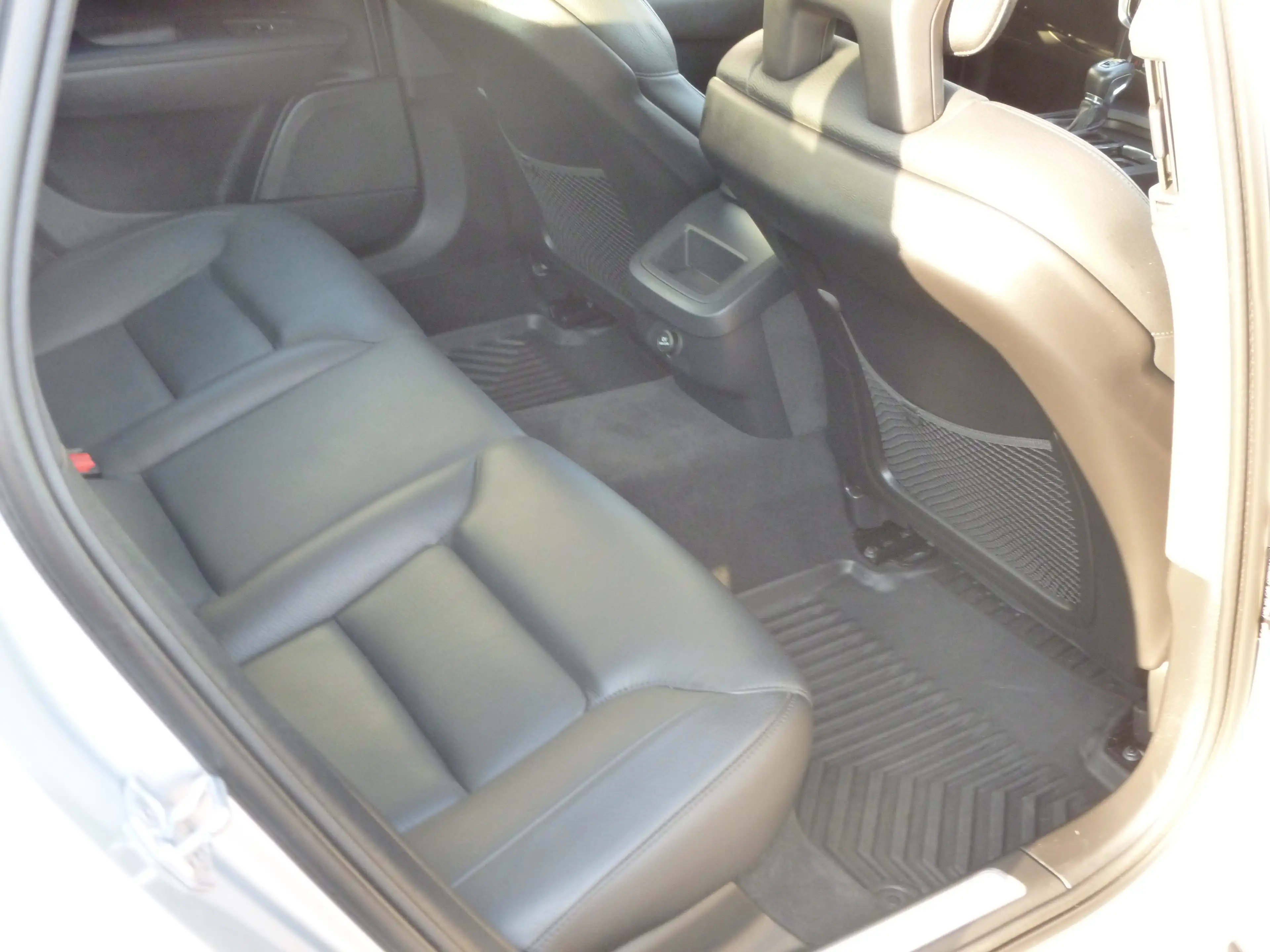 Volvo S90 Momentum — photo 10