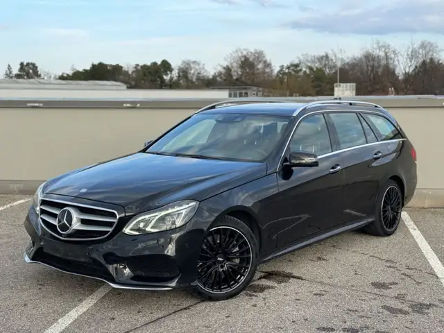 Mercedes-Benz E 400 4Matic*AMG Facelift|Voll|Airmatic|Distroni