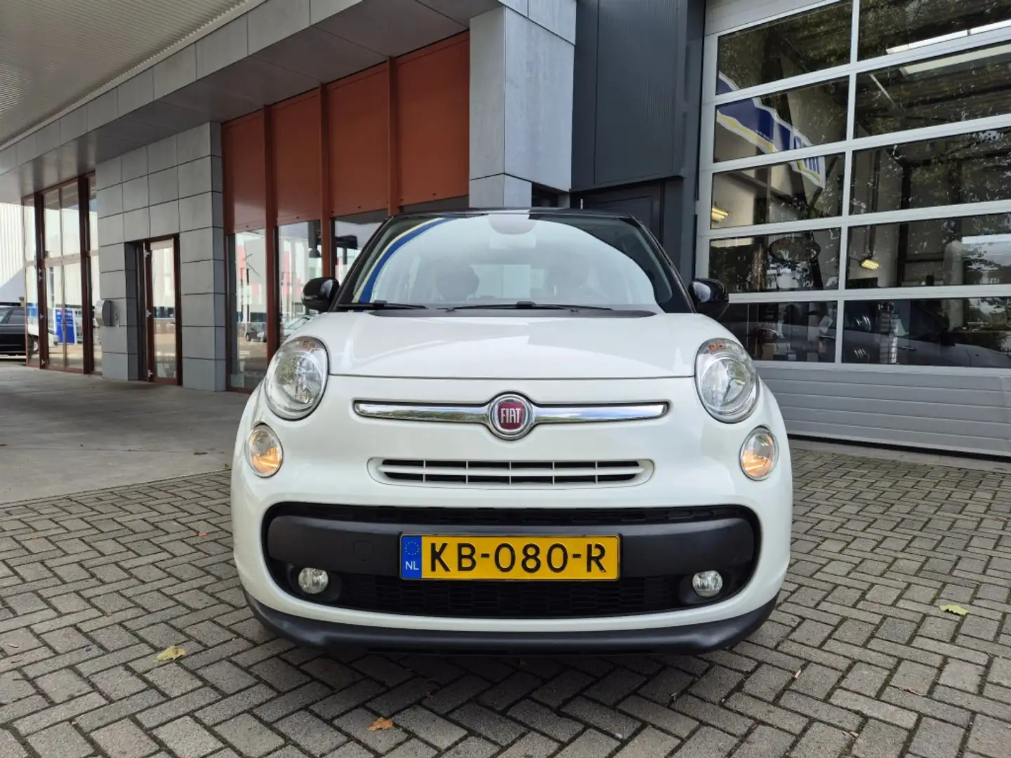 Fiat 500 0.9 TWINAIR BEATS ED Білий - 2