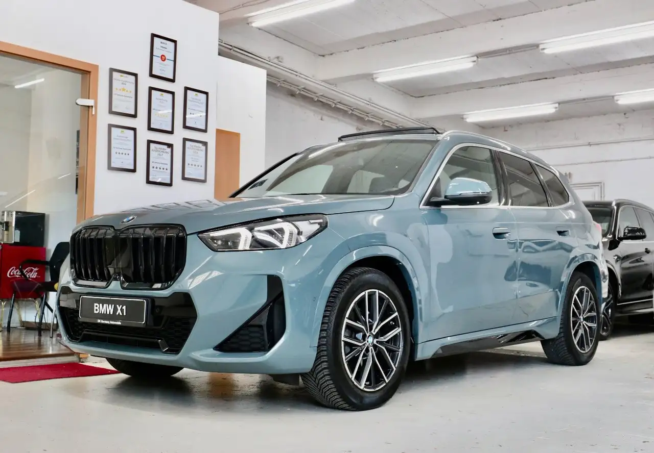 BMW X1, фото 1