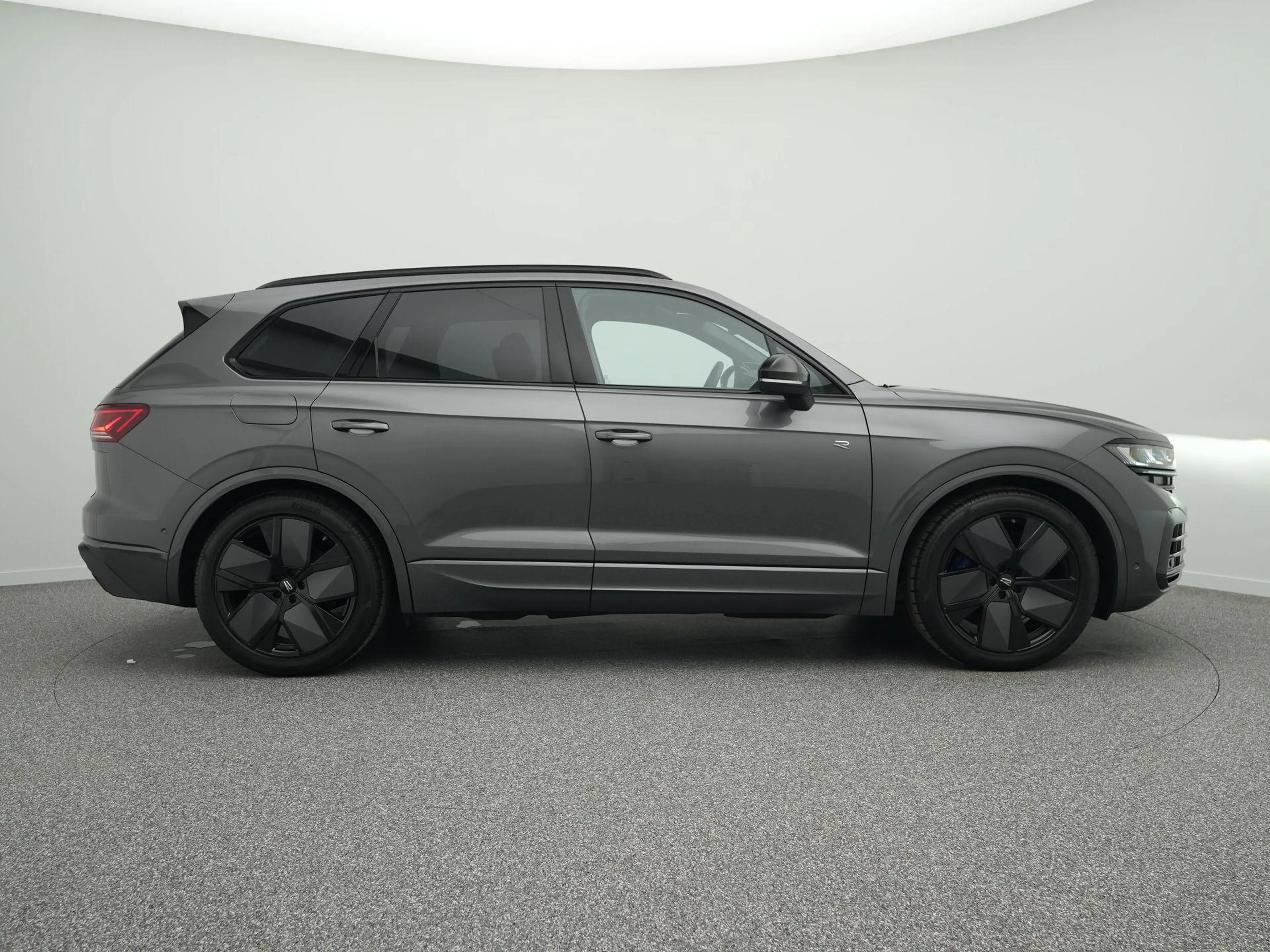 Volkswagen Touareg 3.0 TSi eHybrid 4MOTION Elegance | Lucht vering | — photo 13