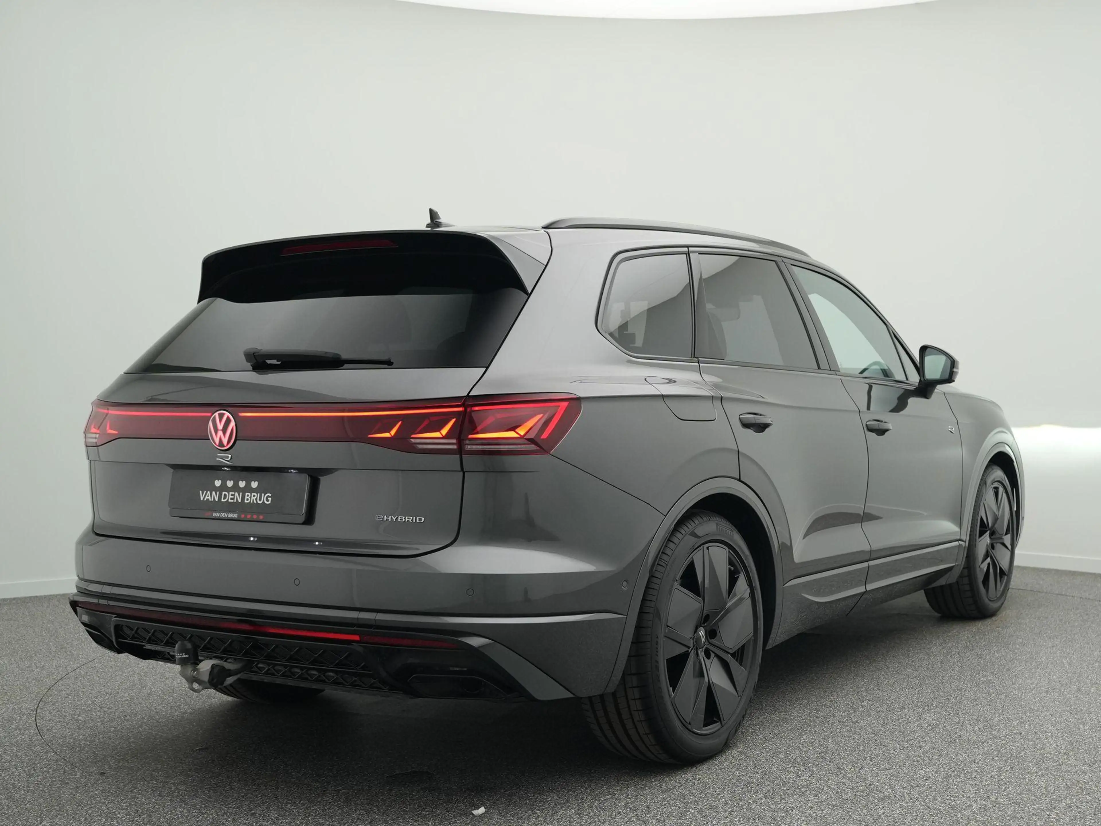 Volkswagen Touareg 3.0 TSi eHybrid 4MOTION Elegance | Lucht vering | — photo 2