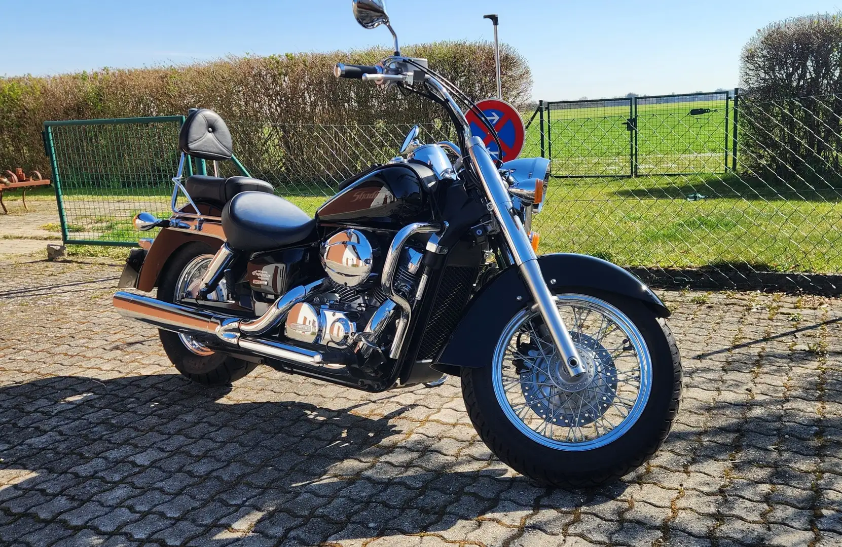 Honda VT 750 Shadow Schwarz - 2