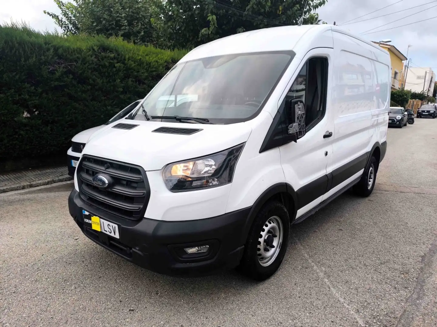 Ford Transit FT 350 L2 Van Ambiente 130 Blanco - 1