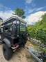 Land Rover Defender - thumbnail 1