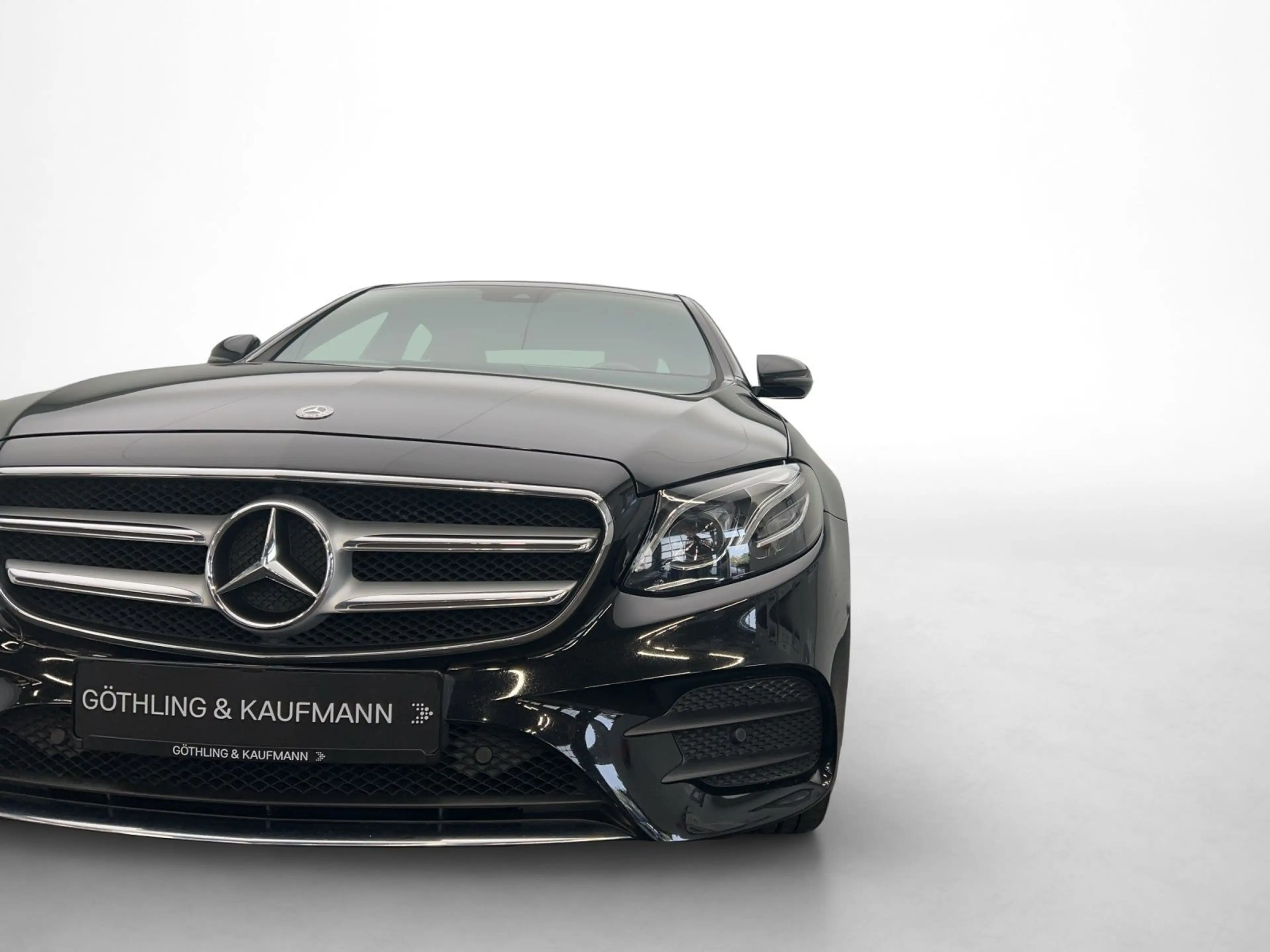 Mercedes-Benz E 400 D 4MATIC*Air*LED*Navi*Teilleder*Kamera* — photo 12