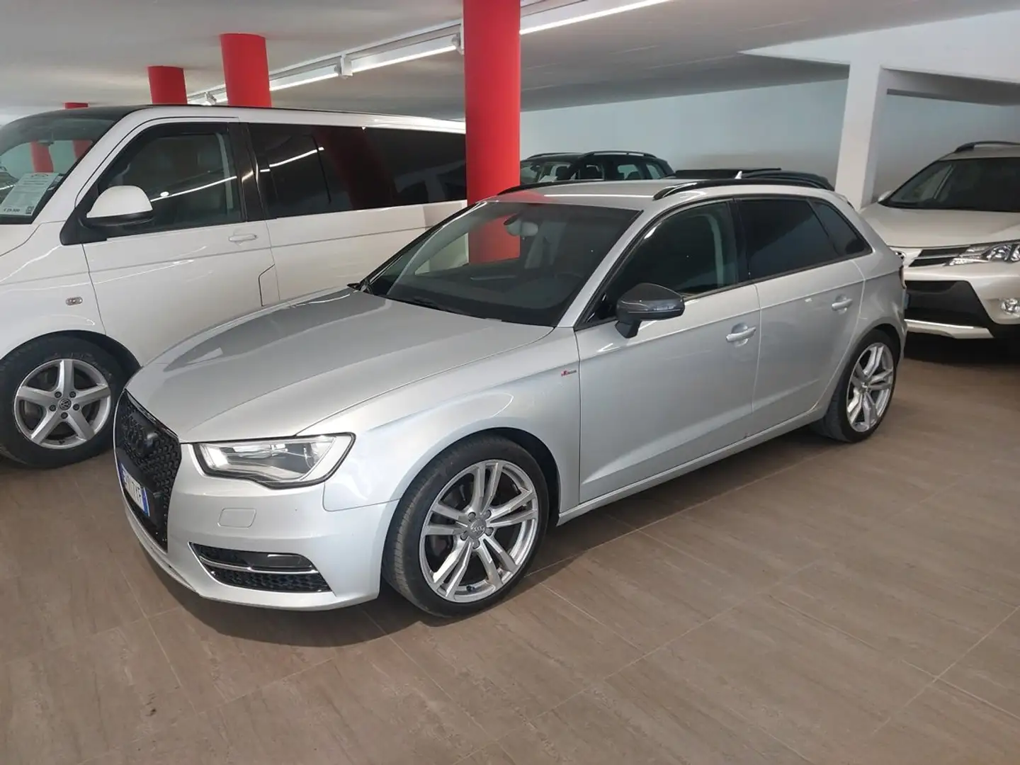 Audi A3 2.0 TDI SPB Ambition Automatic 150 CV Alu 18 Argento - 2