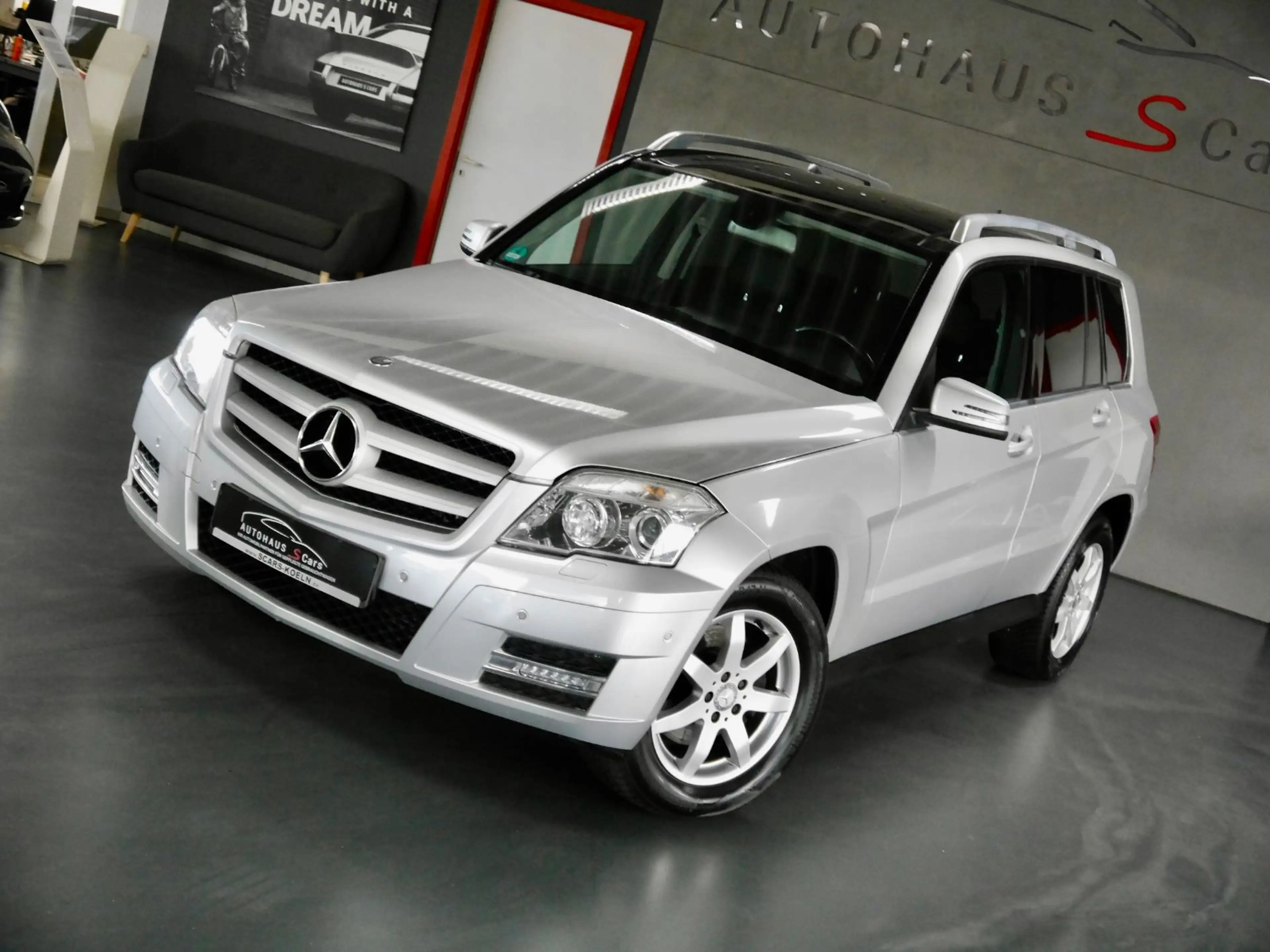 Mercedes-Benz GLK 350 CDI 4Matic*Navi*AHK*Leder*Xenon — photo 10