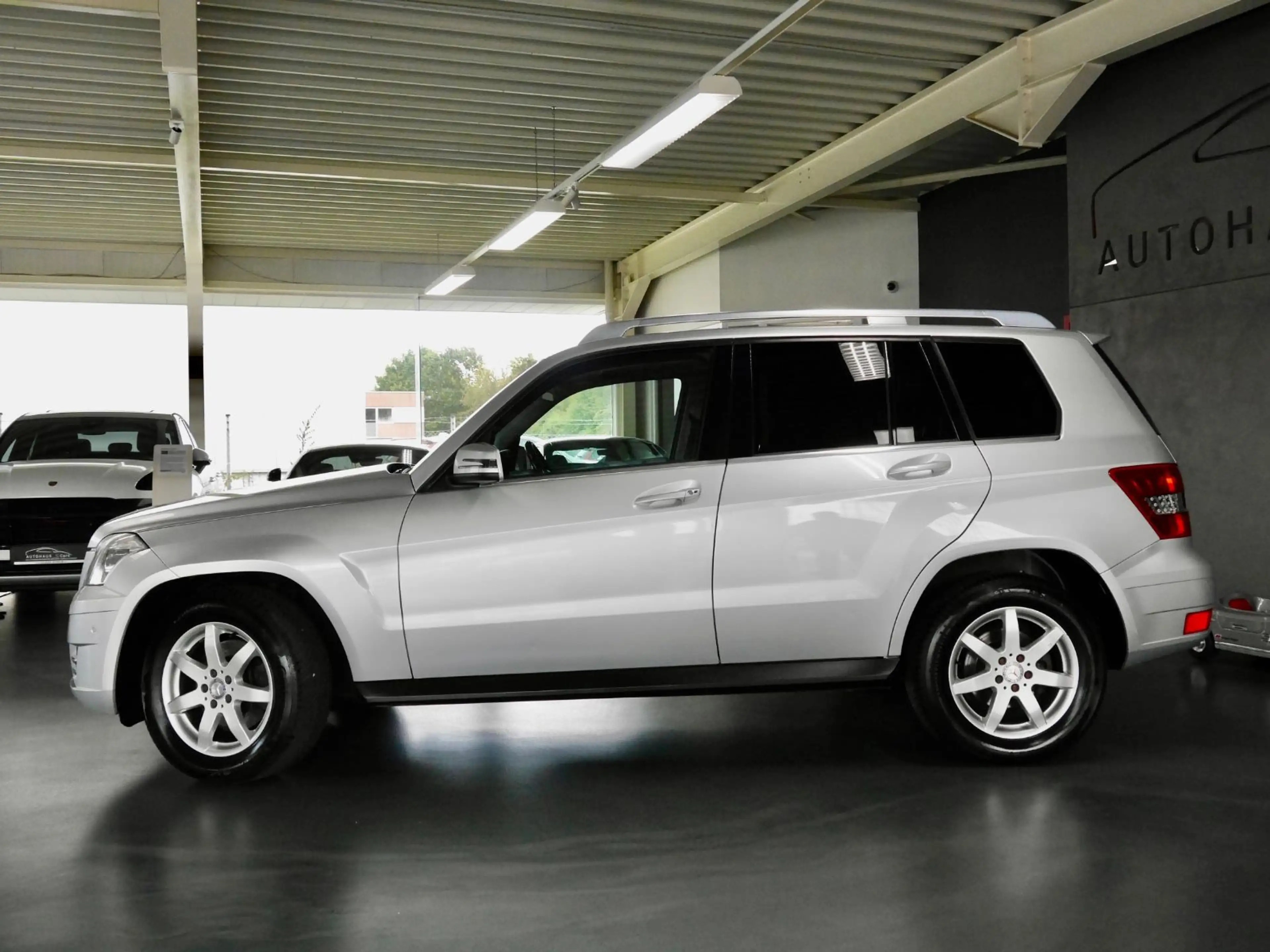 Mercedes-Benz GLK 350 CDI 4Matic*Navi*AHK*Leder*Xenon — photo 5