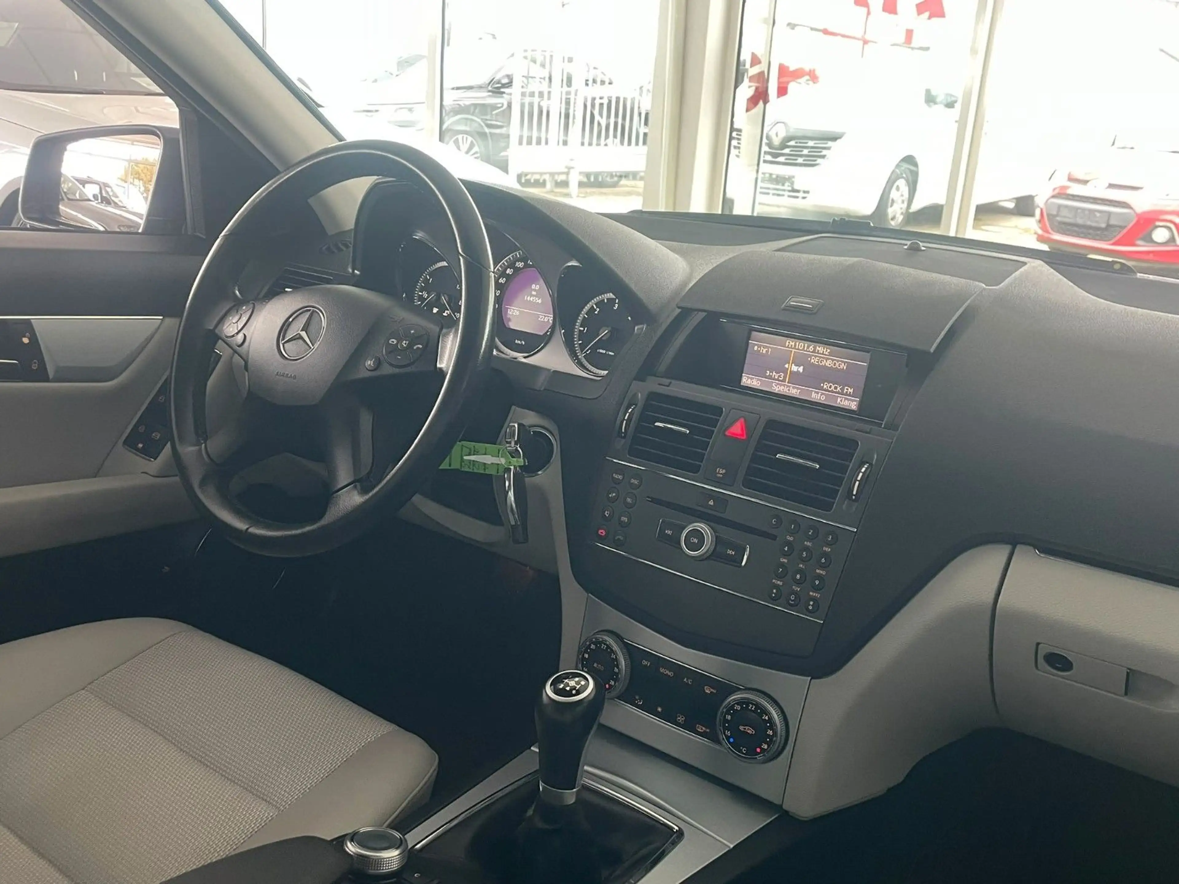 Mercedes-Benz C 200 CDI BlueEfficiency+1.Hand+Scheckheft — photo 10