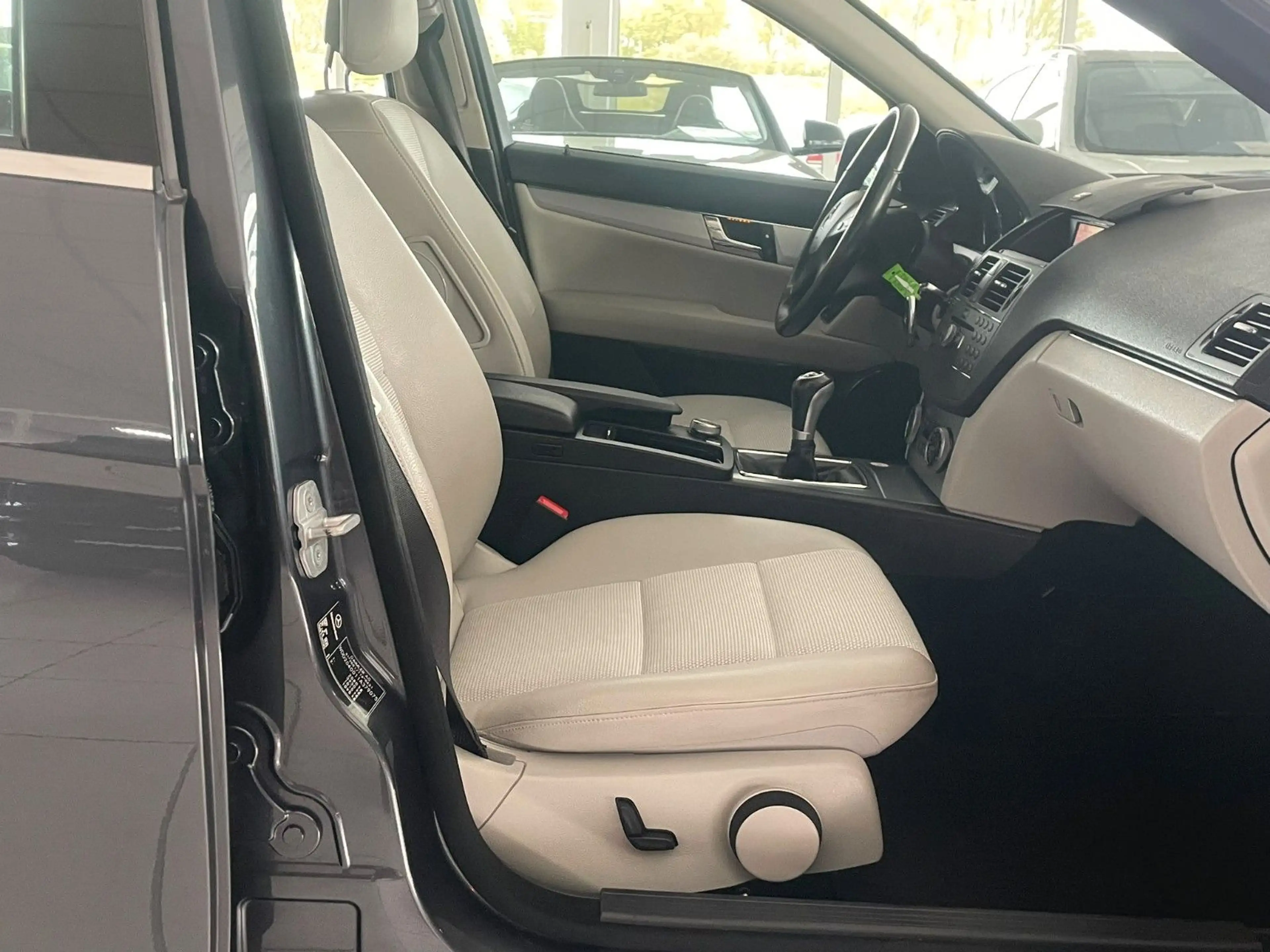 Mercedes-Benz C 200 CDI BlueEfficiency+1.Hand+Scheckheft — photo 12
