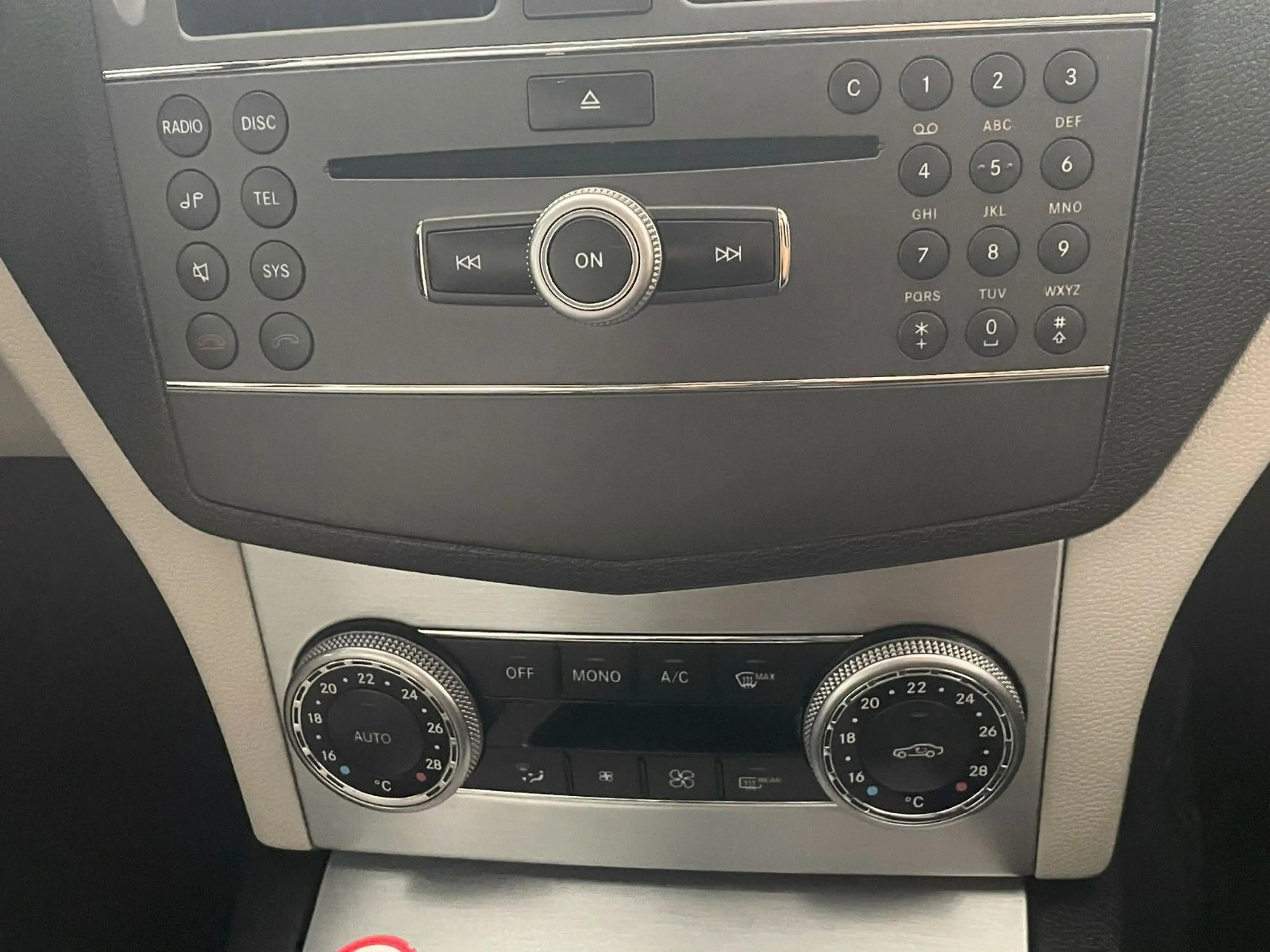 Mercedes-Benz C 200 CDI BlueEfficiency+1.Hand+Scheckheft — photo 15