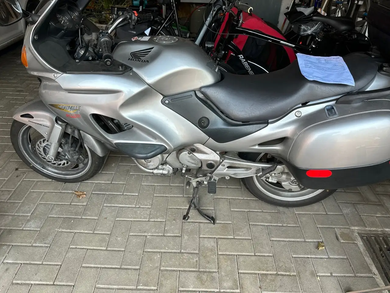 Honda Deauville