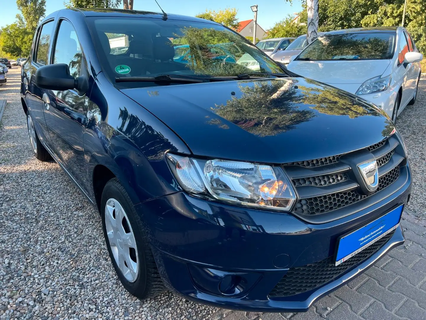 Dacia Sandero II Ambiance*1.HD*Klima*95.TKM*TÜV NEU Blau - 2