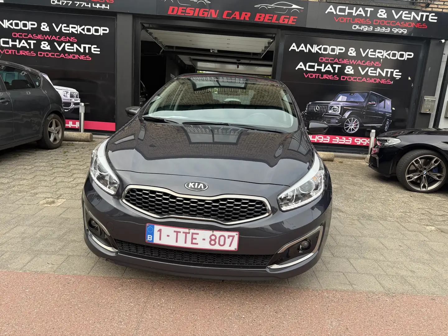 Kia Ceed / cee'd 1.4 Ess*1er main Carnet Kia*Navigation*Garantie1an Gris - 1