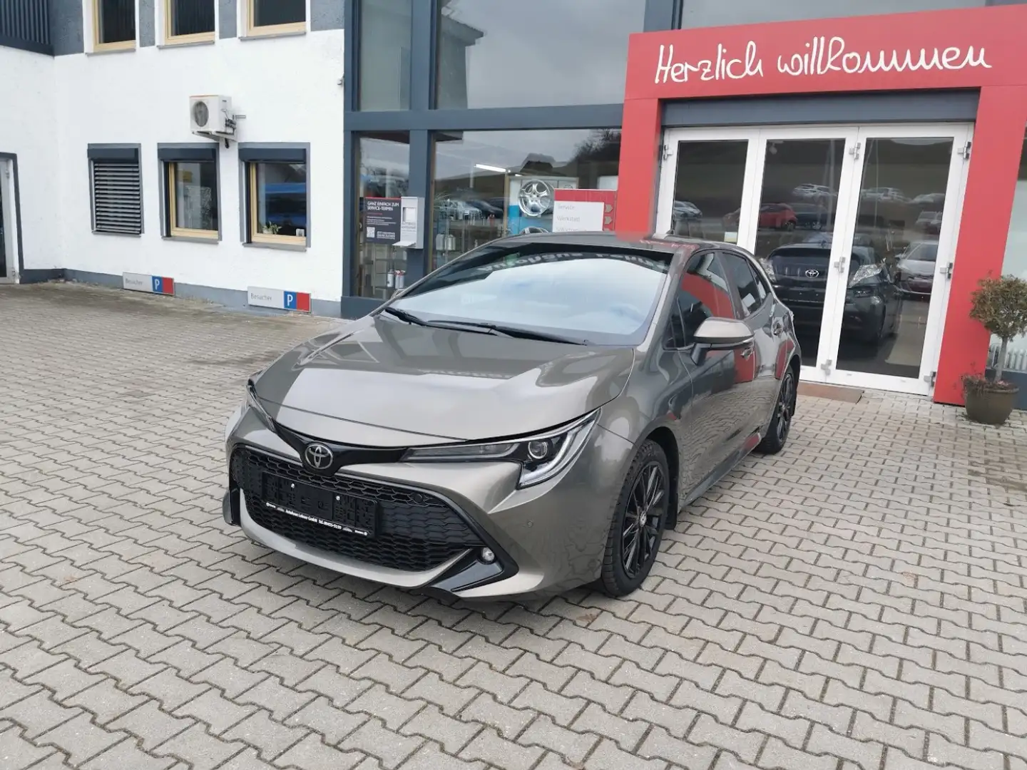 Toyota Corolla 1.2 Team Deutschland AHK+TECHNIK PAKET Bronz - 2