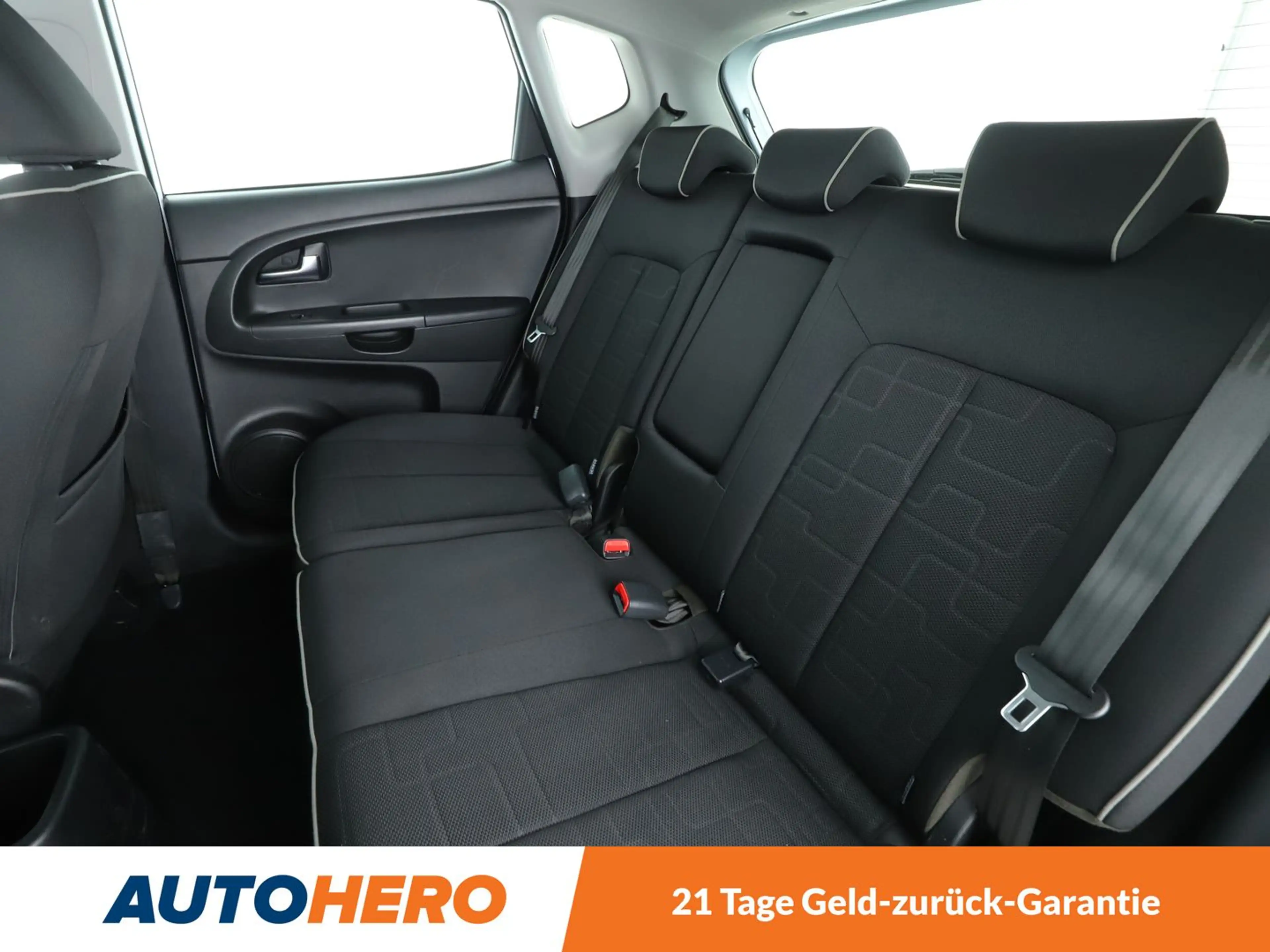 Kia Venga 1.6 Spirit*TEMPO*NAVI*CAM*PDC*SHZ*ALU* — photo 14