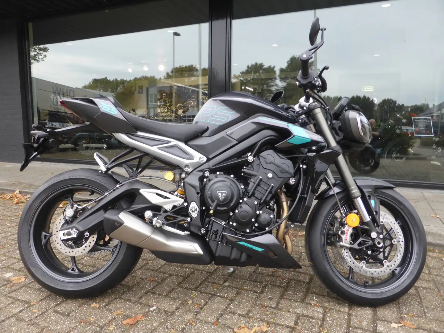 Triumph Street Triple RS NEW colour Street RS Zwart - 1