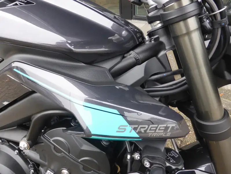 Triumph Street Triple 765 - foto 5