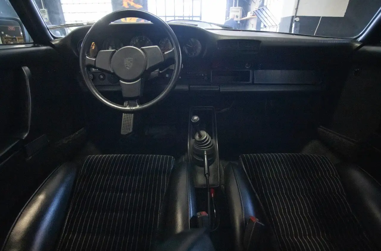 Porsche 911 Fast Classic (su base 911 SC) Trattiva riservata, foto 9