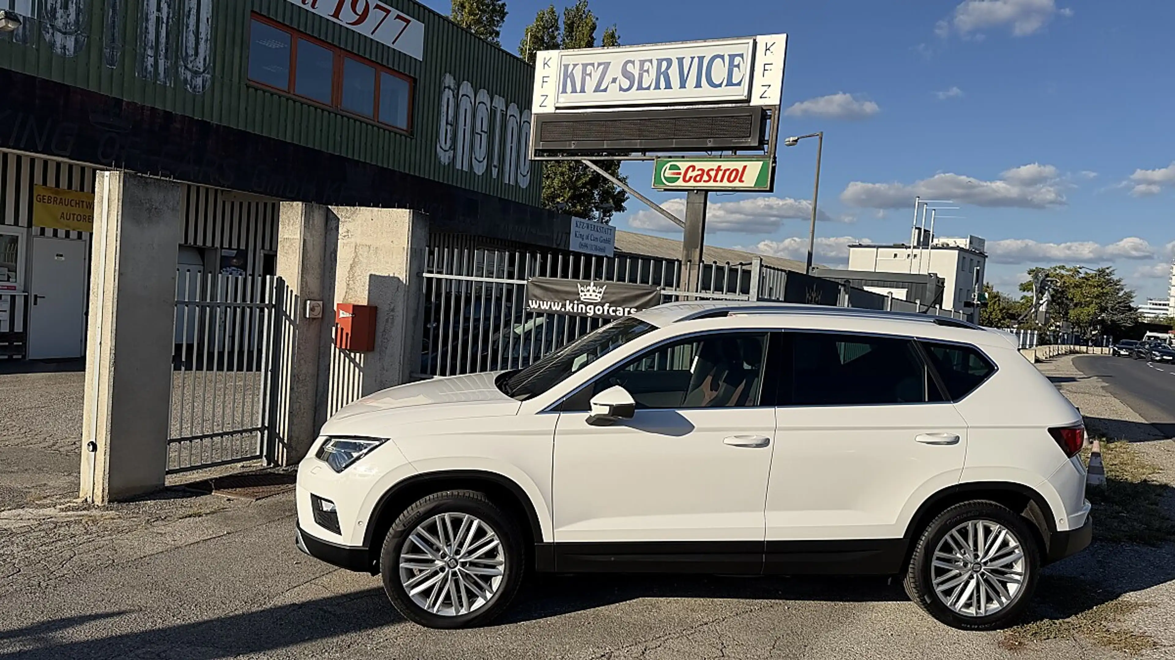 SEAT Ateca 2,0 TDI DSG 4WD, 1.Besitz — photo 2