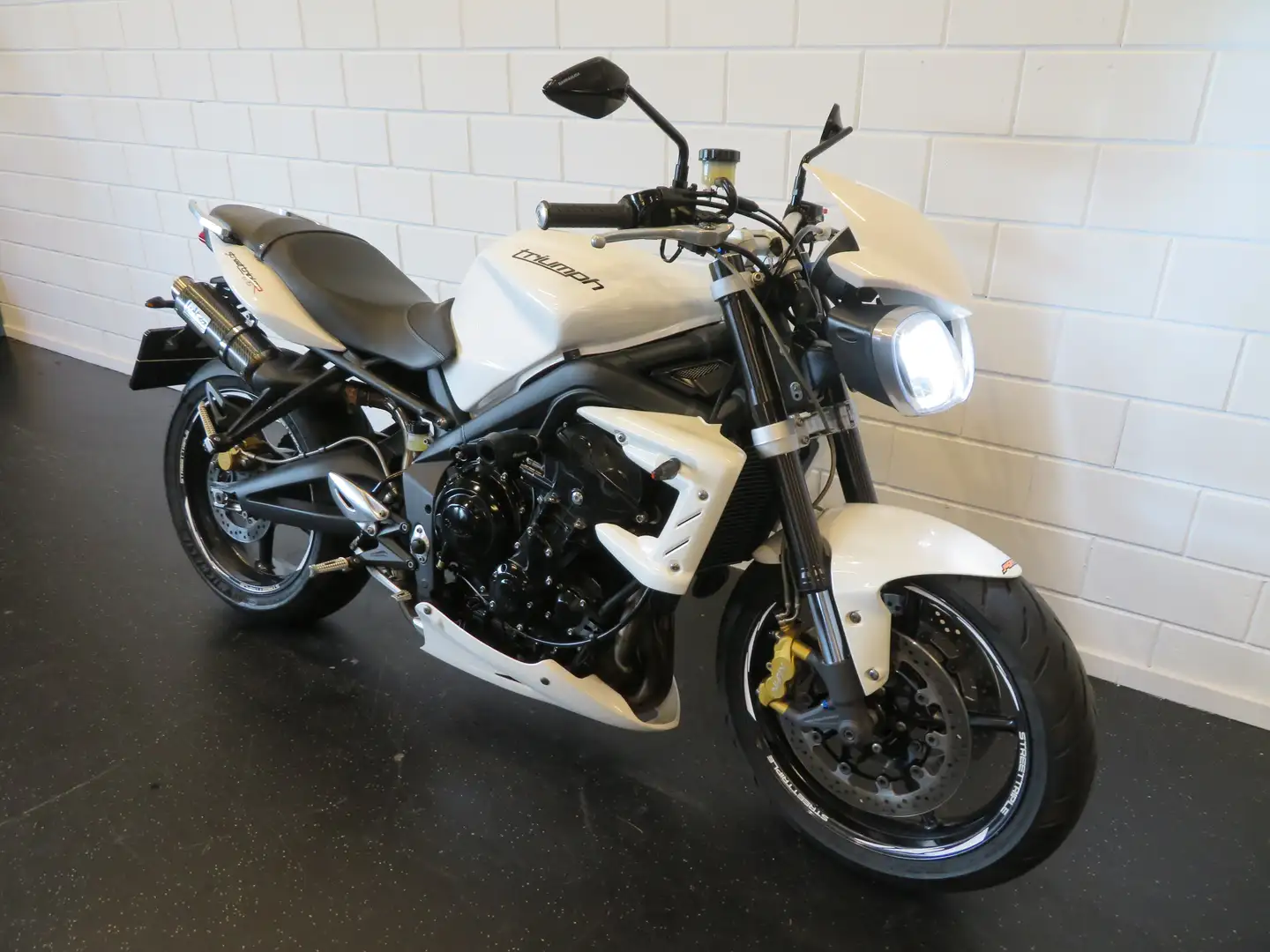 Triumph Street Triple 675 R LEO VINCE SUPER Wit - 2