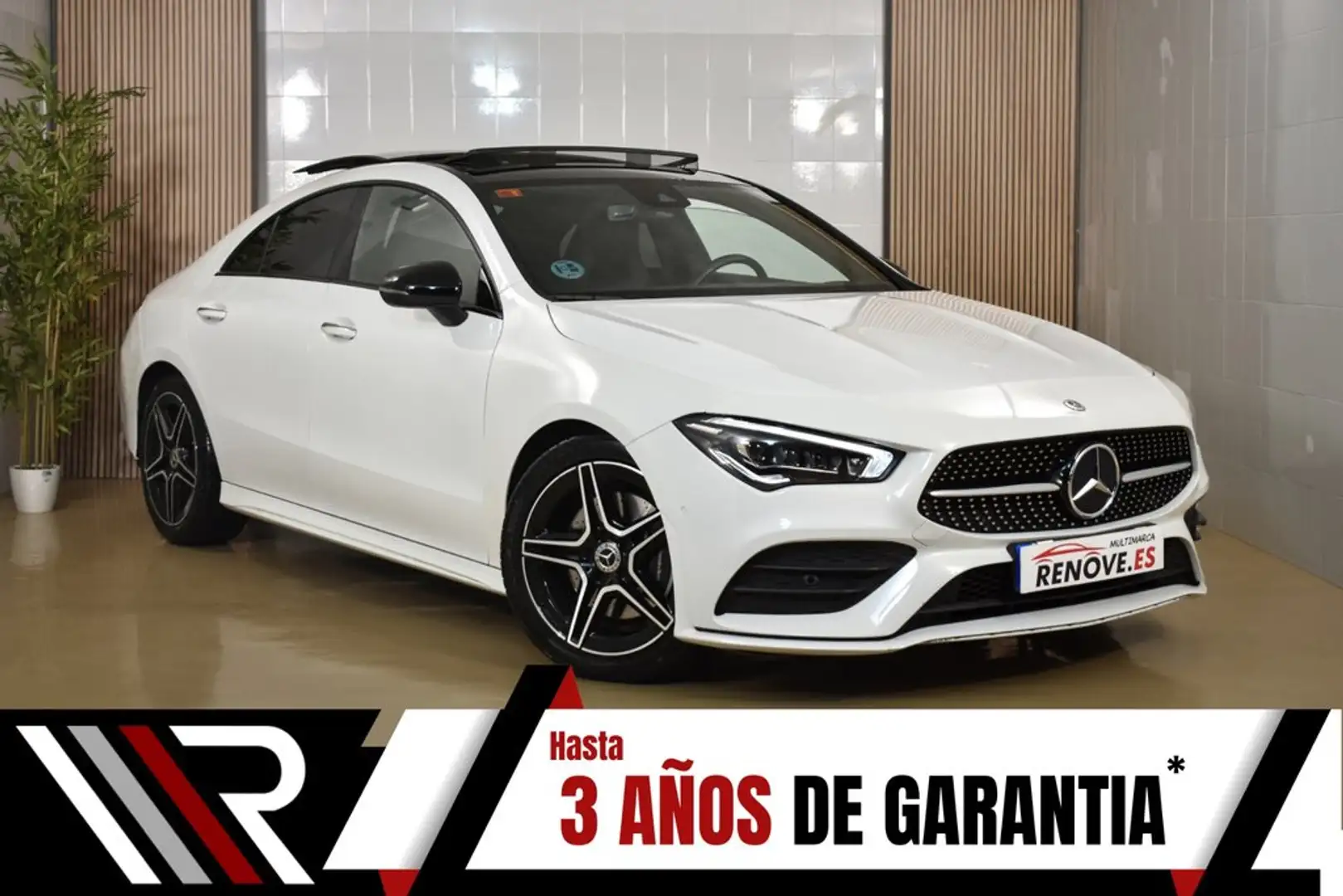 Mercedes-Benz CLA 200 Bianco - 1
