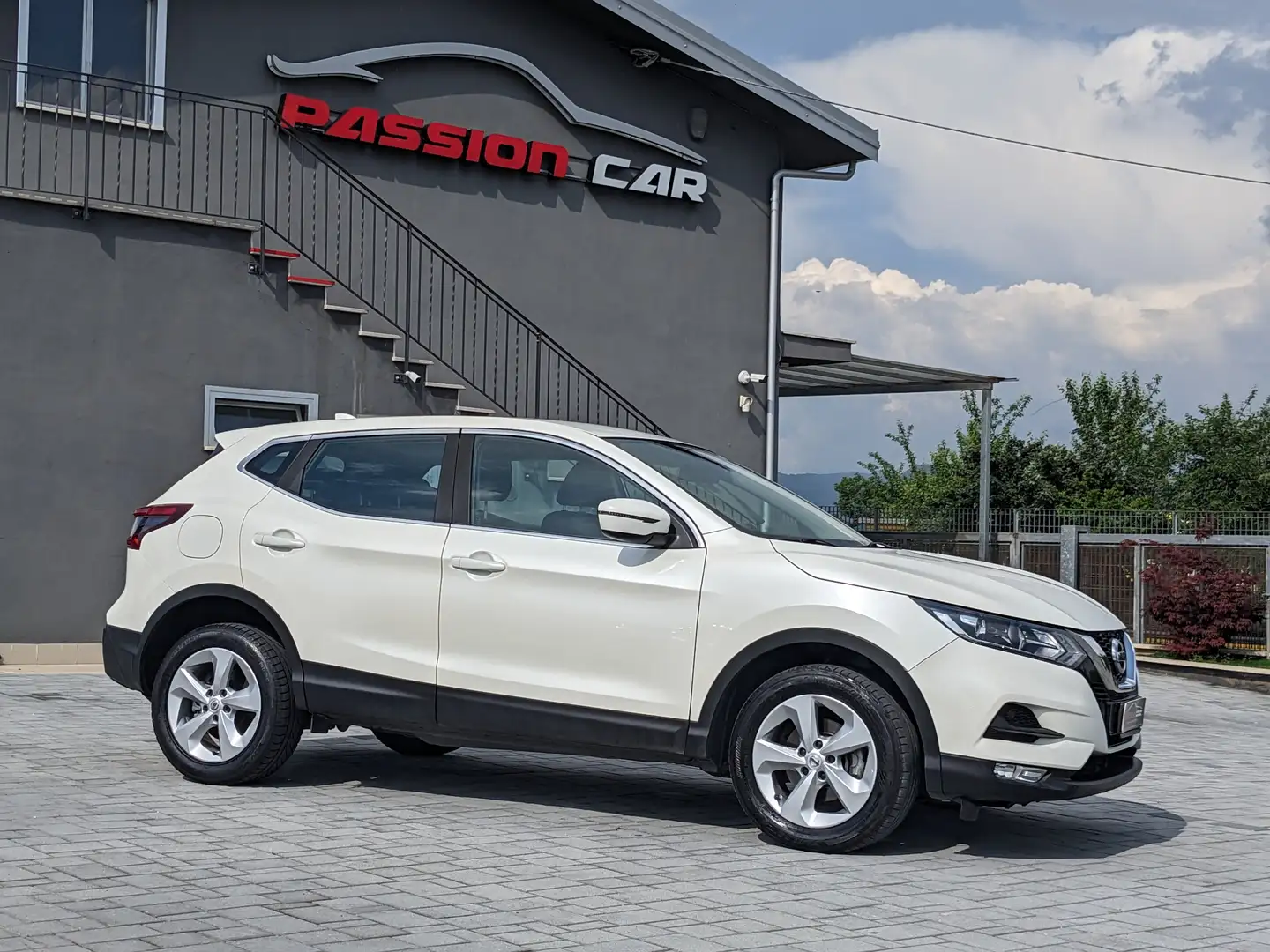 Nissan Qashqai 1.5 dci - 115cv - DCT (Aut.) - UNIPRO Blanco - 1