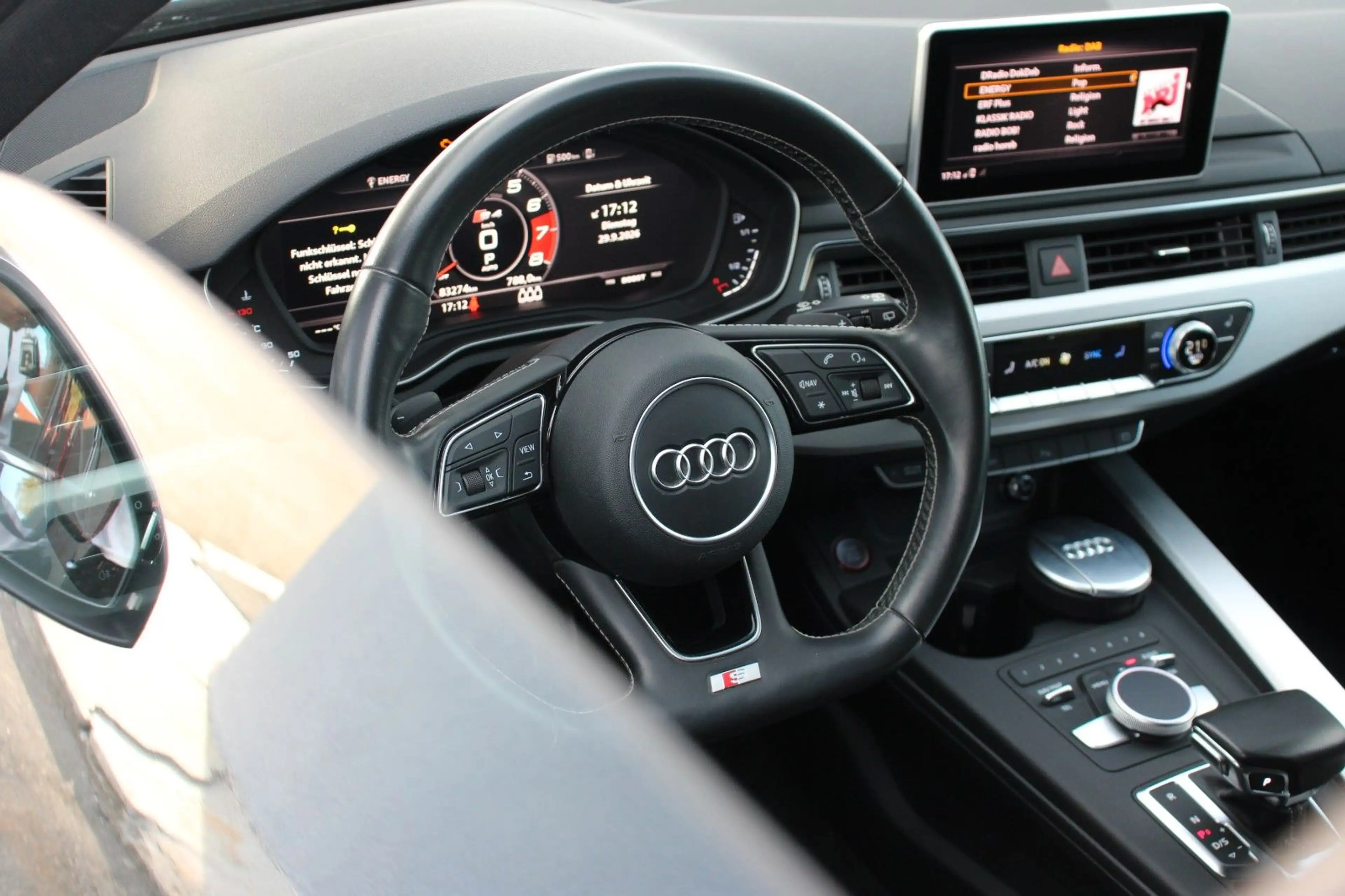 Audi S4 Avant 3.0 TFSI quattro *Matrix*ACC*AHK*DC*3Z* — photo 14