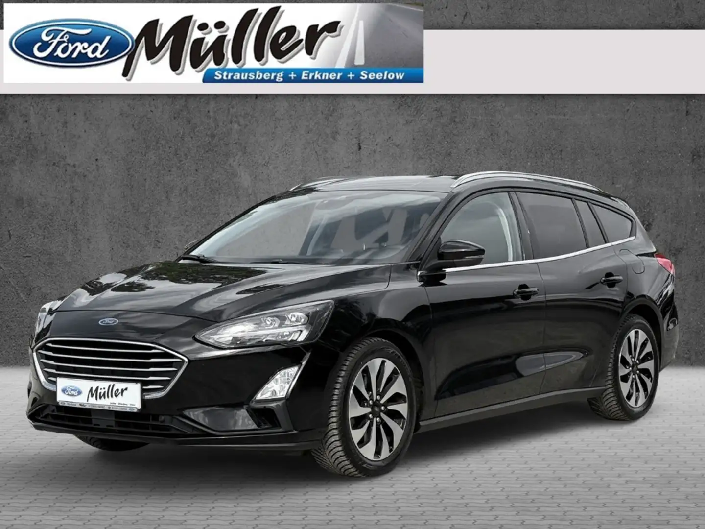 Ford Focus Cool & Connect 1.5 EcoBoost Navi LED AHK Zwart - 1