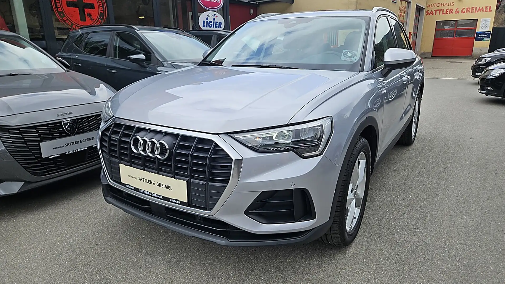 Audi Q3 35 TDI quattro**AHV**8-fach** Silber - 1