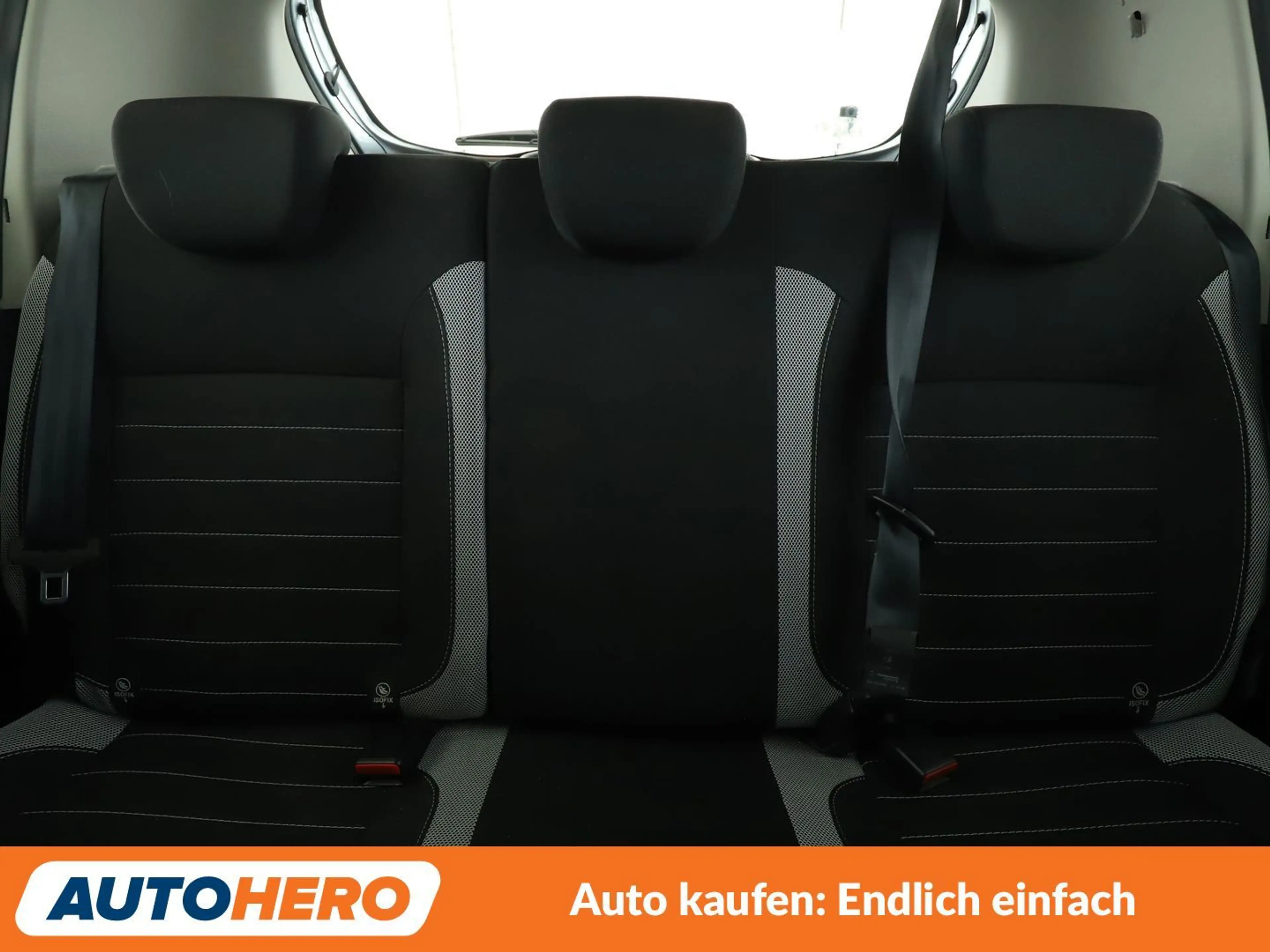 Dacia Sandero 0.9 TCe Stepway Prestige *NAVI*TEMPO*PDC* — photo 15