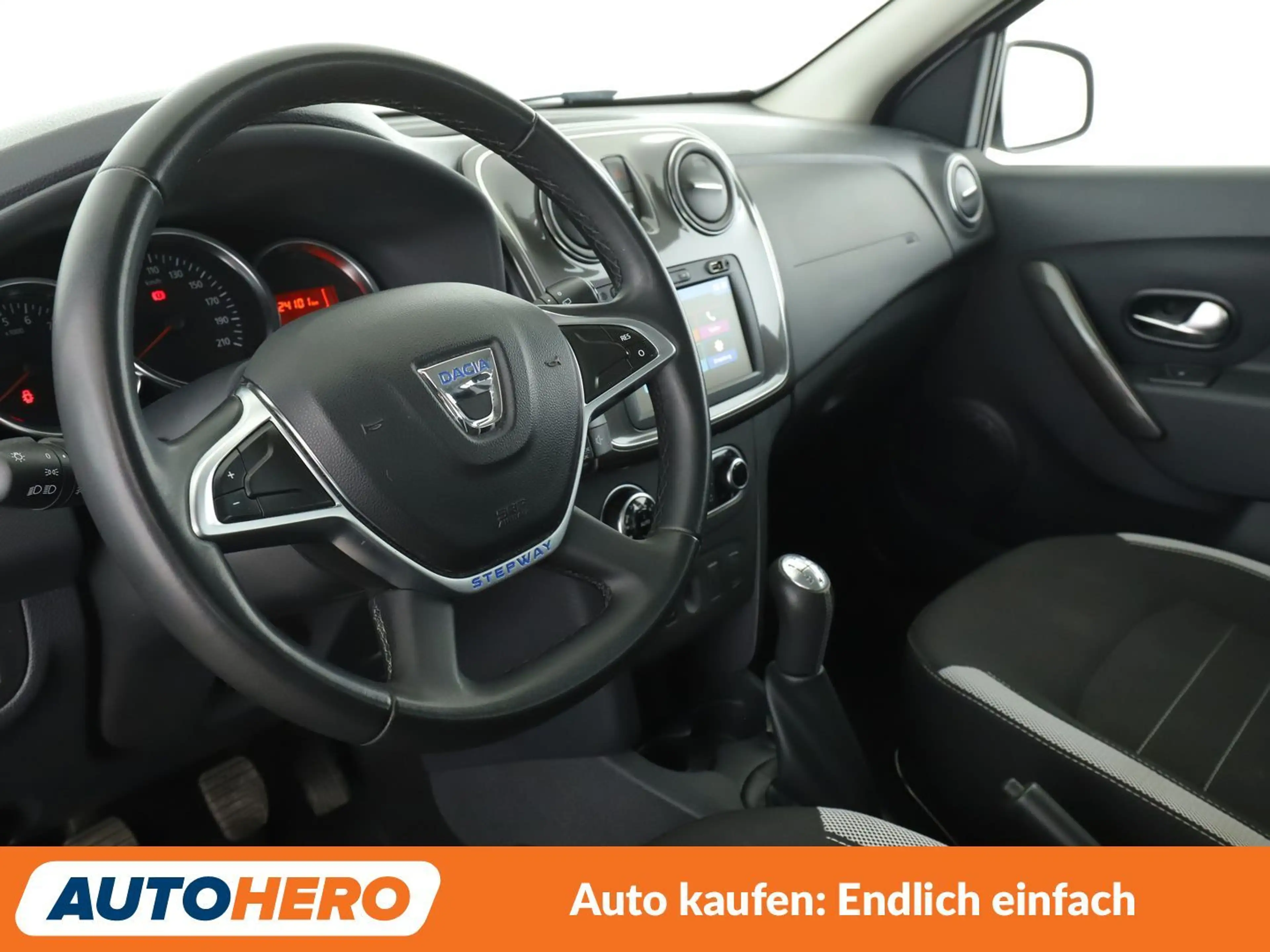 Dacia Sandero 0.9 TCe Stepway Prestige *NAVI*TEMPO*PDC* — photo 11