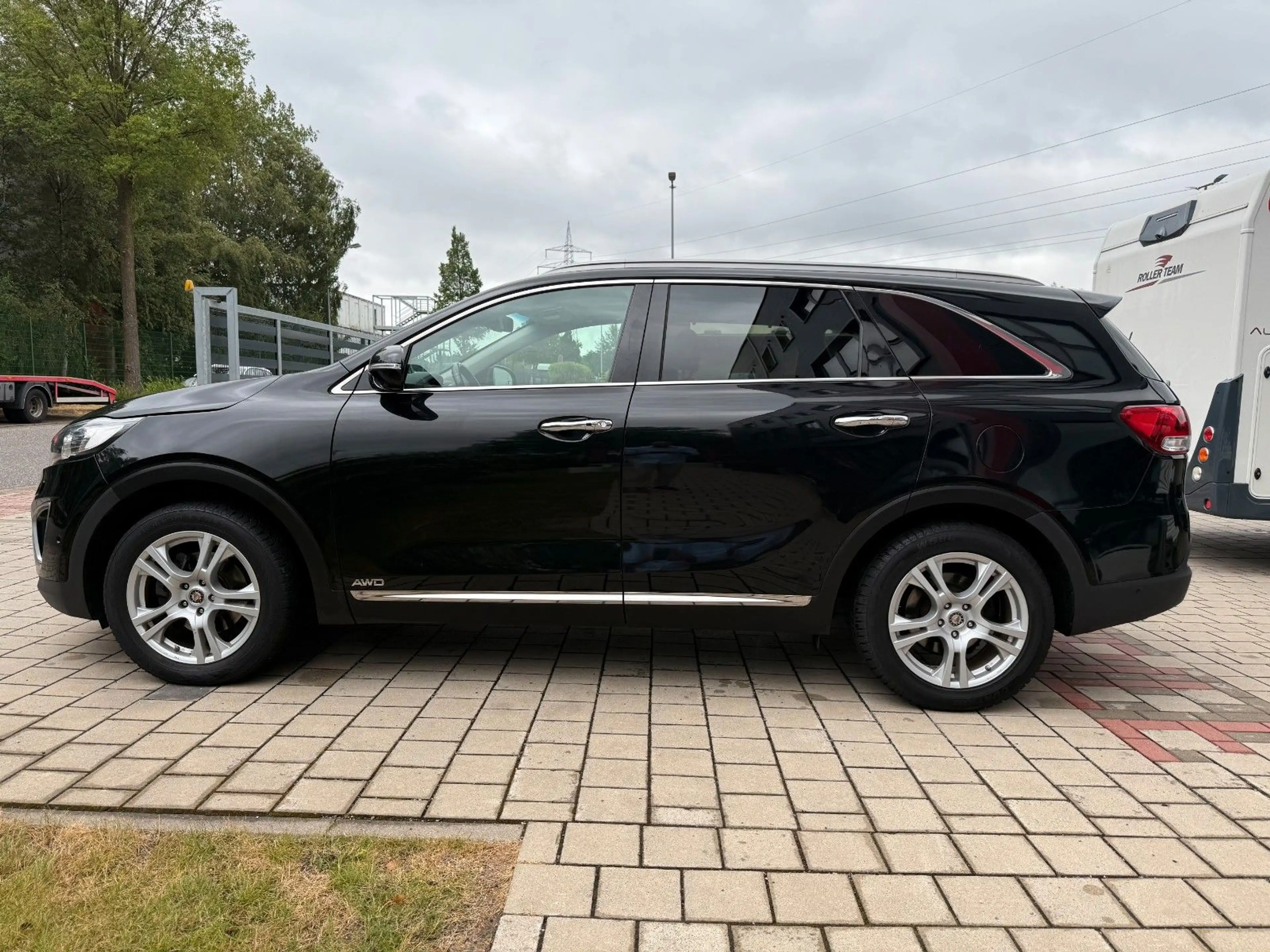 Kia Sorento Platinum Edition 4WD — photo 14