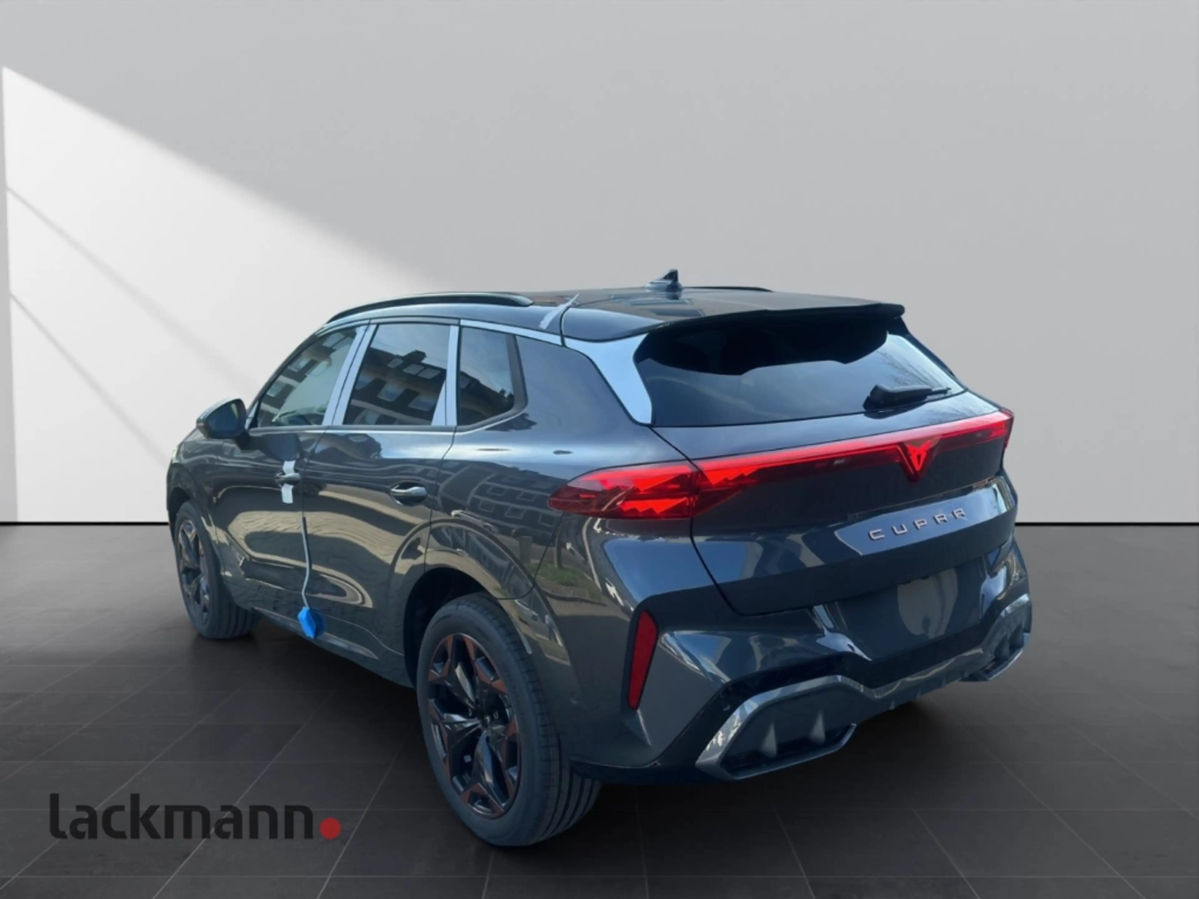 CUPRA Terramar 1.5 eTSI *AHK*Navi*Alcantara*Matrix-LED* — photo 5