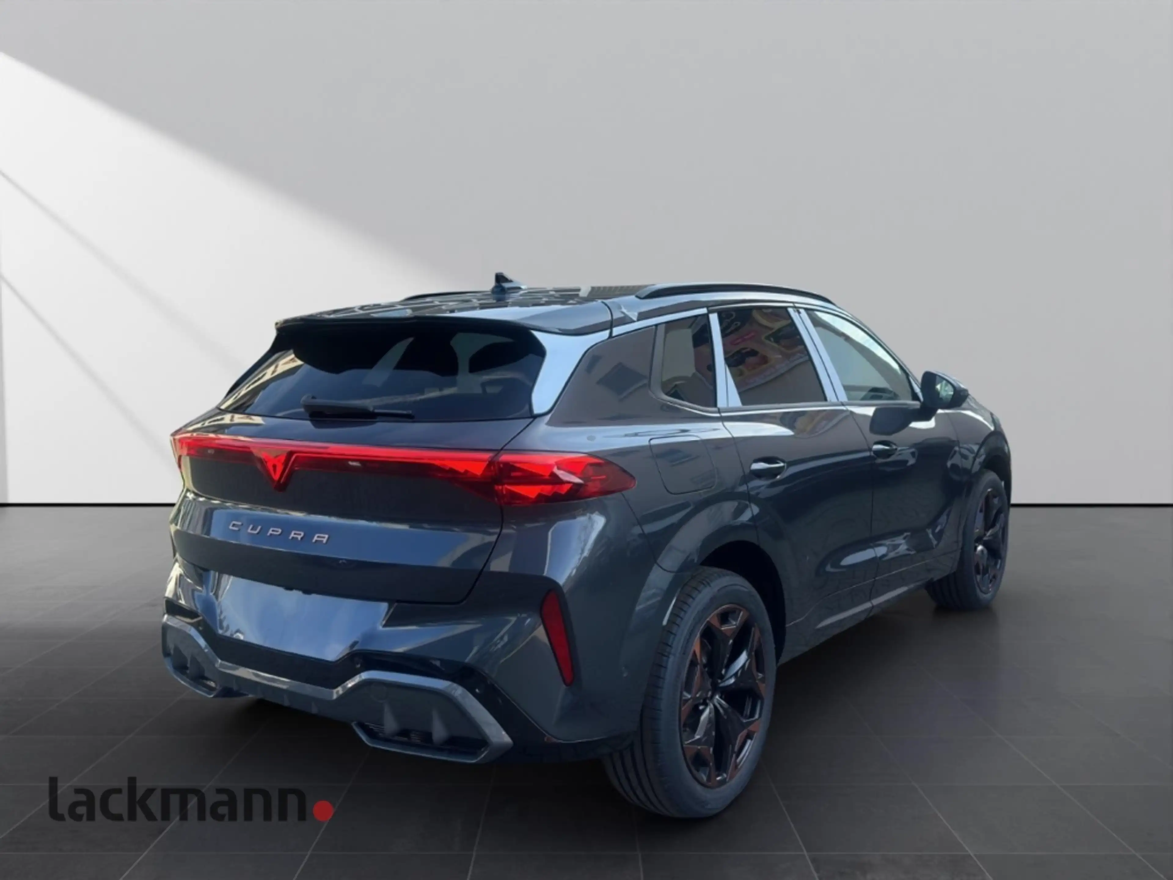 CUPRA Terramar 1.5 eTSI *AHK*Navi*Alcantara*Matrix-LED* — photo 4