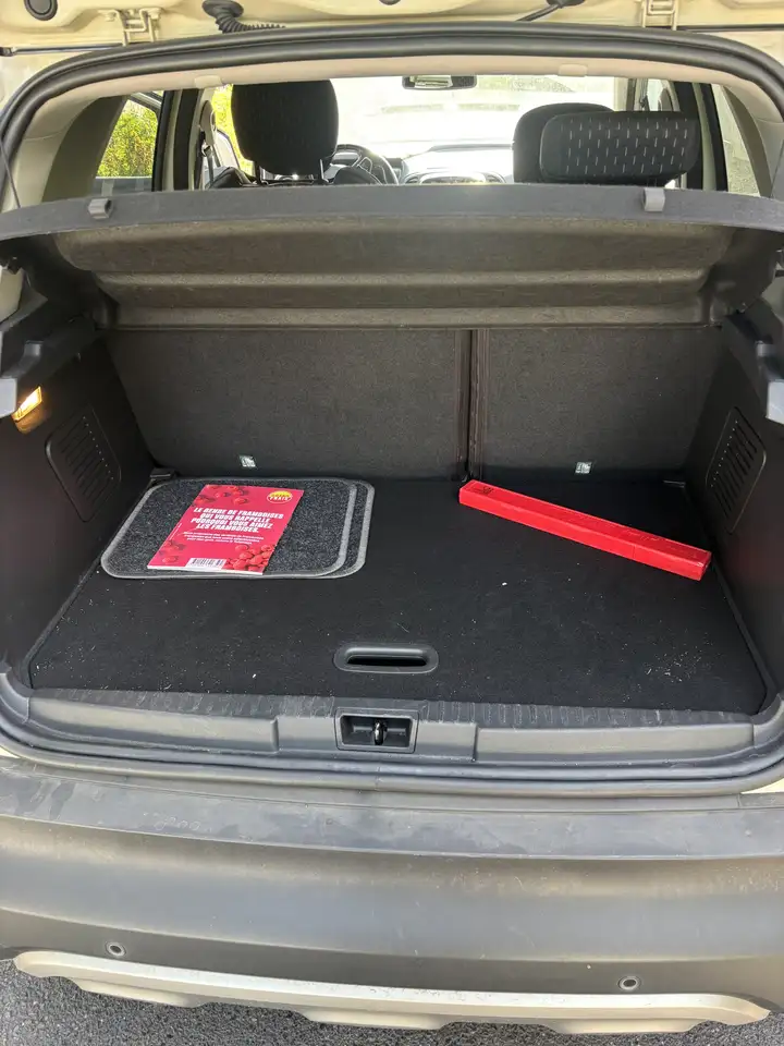 Renault Captur — photo 9