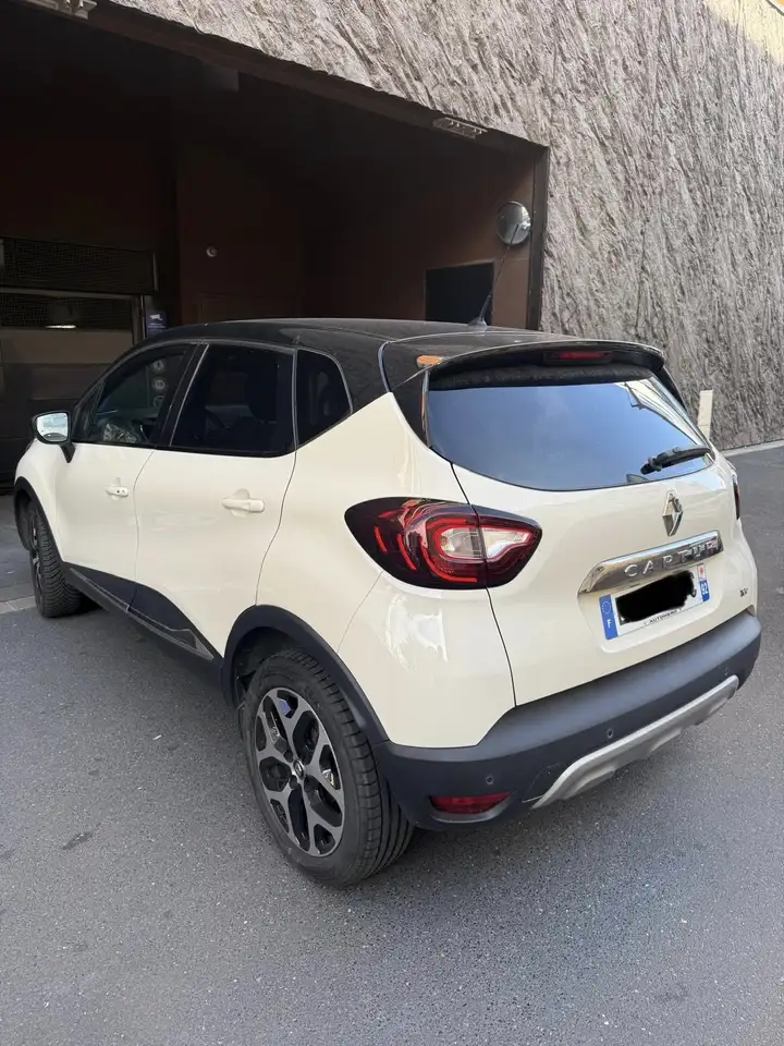 Renault Captur — photo 2