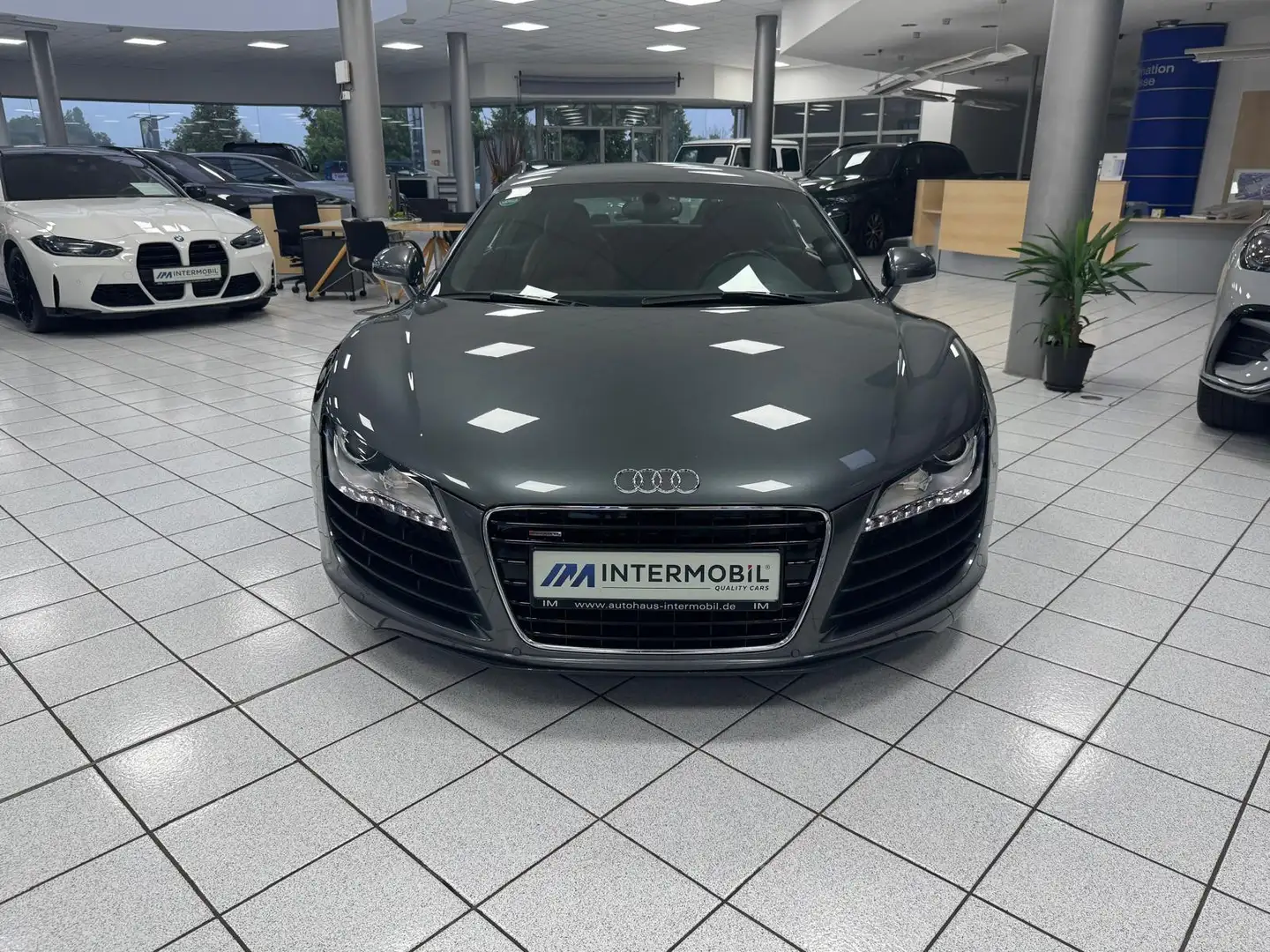 Audi R8 4.2 FSI V8 quattro*Bang & Olufsen*Tempomat* Grau - 2
