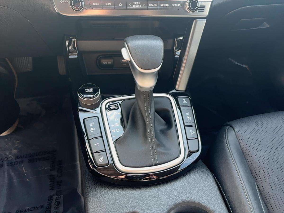 used 2024 Kia Seltos car, priced at $30,666