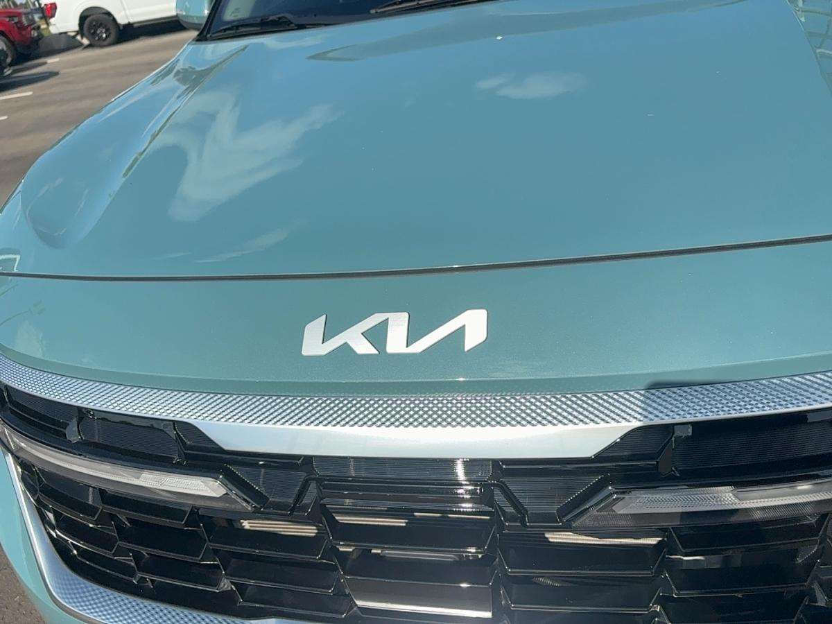 used 2024 Kia Seltos car, priced at $30,666