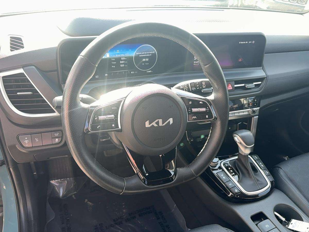 used 2024 Kia Seltos car, priced at $30,666