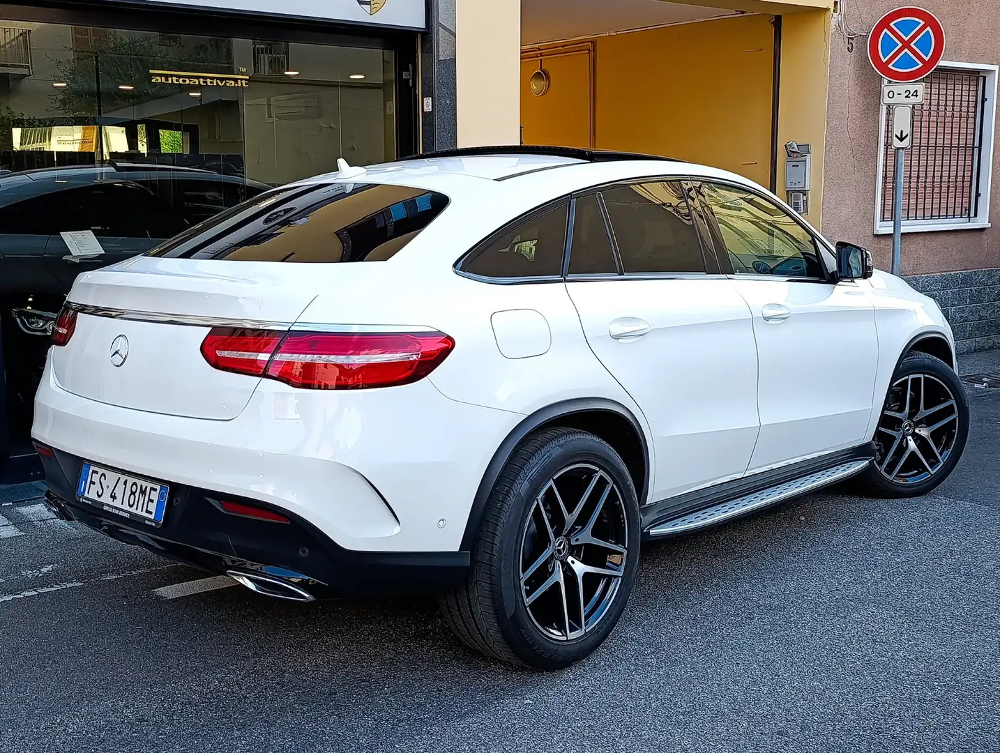 Mercedes-Benz GLE 350 d Coupe Premium Plus 4matic aut Tetto/Telecam/Full Weiß - 2
