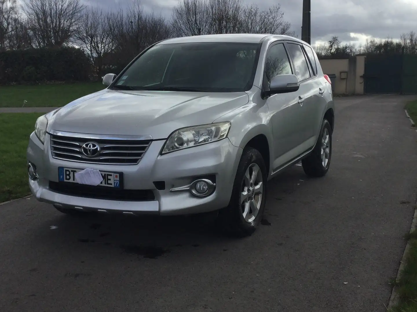 Toyota RAV 4 150 D-4D 4WD FAP LeCap Gris - 1