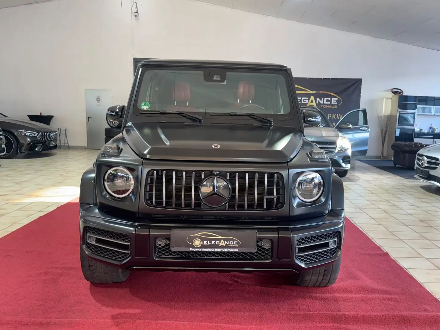 Mercedes-Benz G 63 AMG MATT Schwarz/Leder ROT/Manufaktur Noir - 2