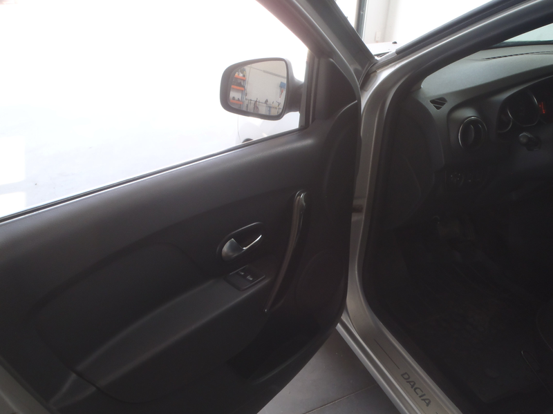 Dacia Logan Logan MCV Supreme dCi 90 Easy-R S — photo 11